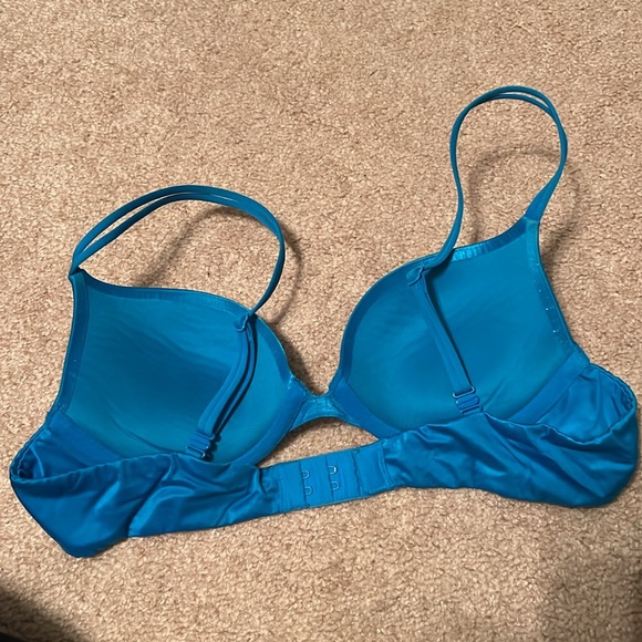 Blue Victoria’s Secret “Very sexy push up” bra - Picture 2 of 3
